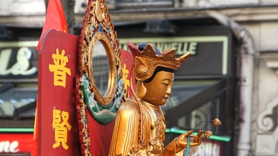 中国雕像